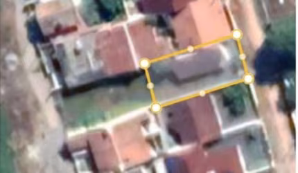 Terreno com 300 m quadrados em Itajubá
