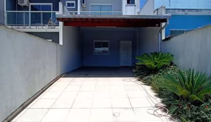 LINDO SOBRADO MOBILIADO EM PIAÇARRAS