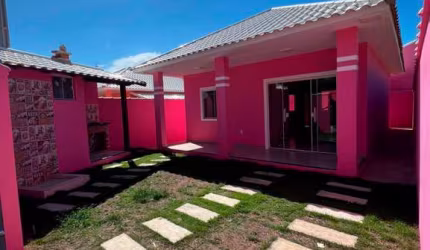 Casa com 2 quartos à venda na Avenida Independência, Unamar, Cabo Frio por R$ 235.000