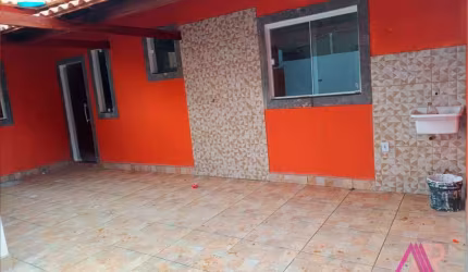 Casa com 2 quartos à venda na Avenida Independência, Unamar, Cabo Frio por R$ 240.000