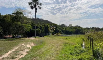 BELA CHÁCARA A VENDA EM SÃO MIGUEL DO PASSA QUATRO - GO