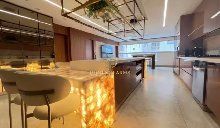 BELÍSSIMO APARTAMENTO MOBILIADO E DECORADO NO   QUINTAS DO GOYAZ