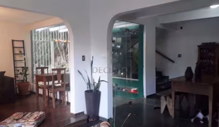 Casa à venda, 5 quartos, 3 suítes, 2 vagas, Santo Antônio - Belo Horizonte/MG