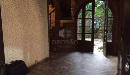 Casa à venda, 5 quartos, 1 suíte, 3 vagas, Serra - Belo Horizonte/MG