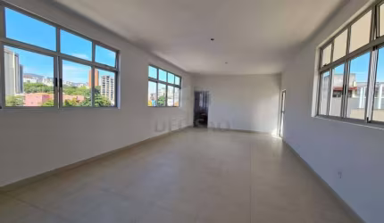 Área privativa à venda, 3 quartos, 1 suíte, 2 vagas, Floresta - Belo Horizonte/MG