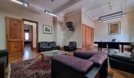 Casa à venda, 8 quartos, 1 suíte, 25 vagas, Funcionários - Belo Horizonte/MG