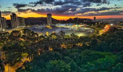 Apartamento 4 Quartos à venda, 4 quartos, 2 suítes, 4 vagas, Belvedere - Belo Horizonte/MG