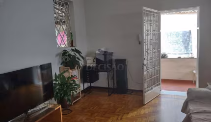 Aluguel de casa residencial/ comercial