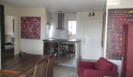 Aluguel – Apartamento Mobiliado de 2 Quartos com 1 Vaga no Belvedere