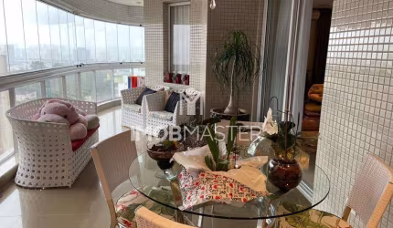 Magnífico apartamento com uma área útil de 289m² 4 suítes 4 vagas à venda no bairro Jardim do Mar.