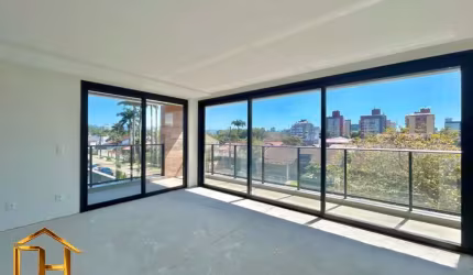 Apartamento novo com 3 suítes no América