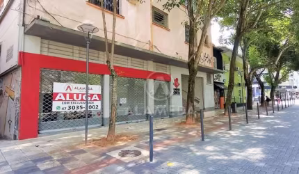 Prédio para alugar, 700 m² por R$ 30.000,00/mês - Centro (Blumenau) - Blumenau/SC