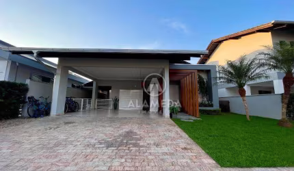 Casa à venda, 241 m² por R$ 1.950.000,01 - Itoupava Central - Blumenau/SC