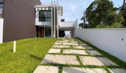 Sobrado com 3 dormitórios à venda, 204 m² por R$ 1.380.000,00 - Ponta Aguda - Blumenau/SC