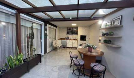 Sobrado à venda, 133 m² por R$ 680.000,00 - Velha Central - Blumenau/SC