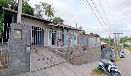 Casa com 3 dormitórios à venda, 155 m² por R$ 550.000,00 - Fortaleza - Blumenau/SC