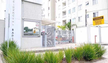 Apartamento com 2 dormitórios para alugar, 44 m² por R$ 2.306,00/mês - Água Verde - Blumenau/SC