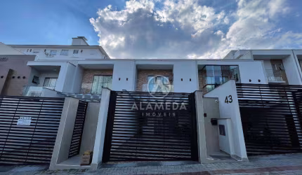 Sobrado com 3 dormitórios à venda, 134 m² por R$ 1.200.000,00 - Vila Nova - Blumenau/SC