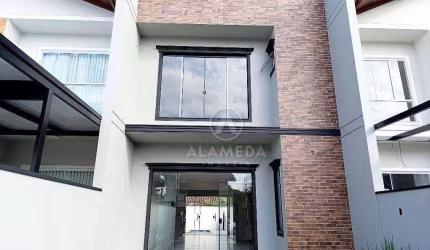 Sobrado com 3 dormitórios à venda, 140 m² por R$ 750.000,00 - Itoupava Central - Blumenau/SC