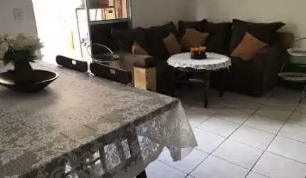 Apartamento para venda possui 70 metros quadrados com 2 quartos
