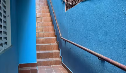 Casa de 3 cômodos - R$ 750,00 - Jd. Ângela Embu
