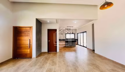 Casa térrea com 3 dormitórios e 162m² à venda no Reserva Aruanã
