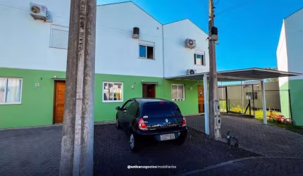 Sobrado com 3 quartos, Centro - Portão