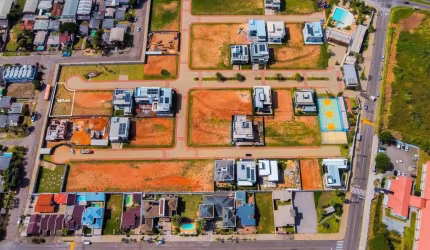 Terreno à venda no Condomínio Nelsi Haas,  Centro - Portão