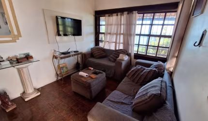 Casa para Venda em São Pedro da Aldeia, Poço Fundo, 3 dormitórios, 2 banheiros, 1 vaga