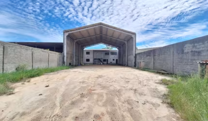 Galpão para Venda em São Pedro da Aldeia, Balneário, 2 banheiros