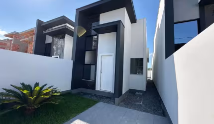 Casas no Br Felice ao lado do Bosque da Mata em Tijucas/SC