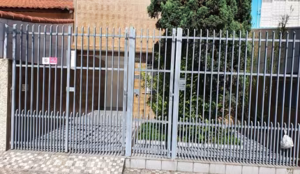 Casa Comercial Consultório Odontológico - Monte Castelo - 2 Dorm. - 65m²