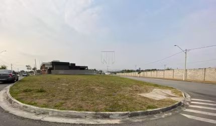 OPORTUNIDADE !!! TERRENO EM CONDOMÍNIO FECHADO - 550m² - VEREDA DOS CAMPOS - EUGENIO DE MELO - SÃO JOSÉ DOS CAMPOS
