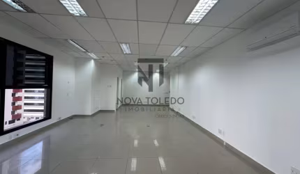 Pátio das Américas - sala comercial para locação dividida
