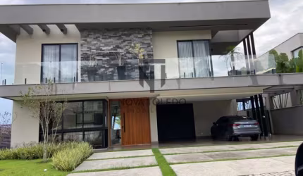 Casa em Condomínio - Condomínio Reserva do Paratehy - 4 Dormitórios - 434m²