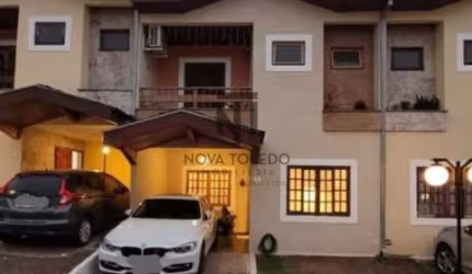 SOBRADO EM CONDOMINIO FECHADO Á VENDA - 140m² - 3 DORMITÓRIOS 1 SUÍTE - JARDIM DAS INDUSTRIAS - SJC