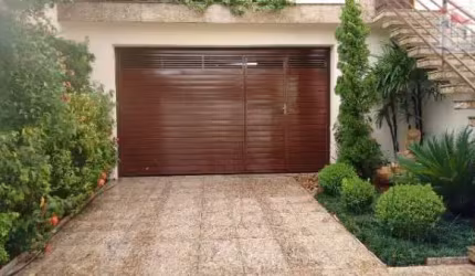 sobrado com três suites, 5 vagas, sala para dois ambientes, 5 vagas de garagem - próximo do Metro Jd São Paulo