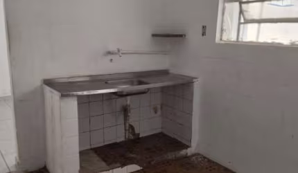 casa com 1 dormitorio,  cozinha, quintal, Lauzane Paulista