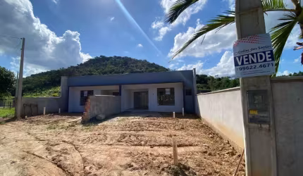 ** Oportunidade única! 2 Geminados à venda em Schroeder – Centro Leste!*