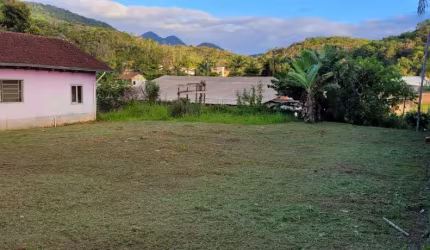VENDO TERRENO NO BAIRRO CENTRO EM SCHROEDER!