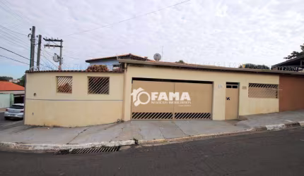 Casa com 3 dormitórios à venda, 132 m² por R$ 380.000,00 - Alto de Pinheiros - Paulínia/SP