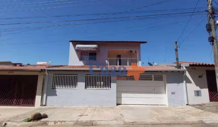 Casa com 3 dormitórios, 234 m² - venda por R$ 800.000,00 ou aluguel por R$ 5.040,01/mês - São José - Paulínia/SP