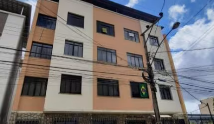 Apartamento térreo com 3 dormitórios à venda, 110 m² por R$ 430.000 - Jardim Glória - Juiz de Fora/MG