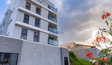 Cobertura dúplex 3 quartos elevador no Recanto da Mata