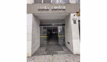 Excelente Sala com Garagem no Edifício Stella Central!