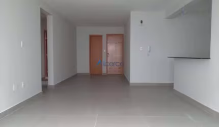 Apartamento com 3 quartos 1 suite e área externa - Aeroporto