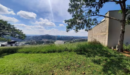 Lote com 454 m² a venda no Condomínio Residencial Alvim