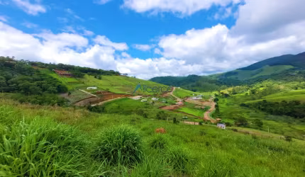 Terreno com 3.000 m² no Villagio da Serra II- Salvaterra
