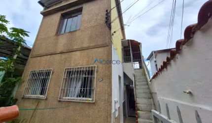 Casa 01 quarto e sala no São Bernardo