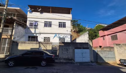 Casa com 03 quartos.  Nossa Senhora Aparecida